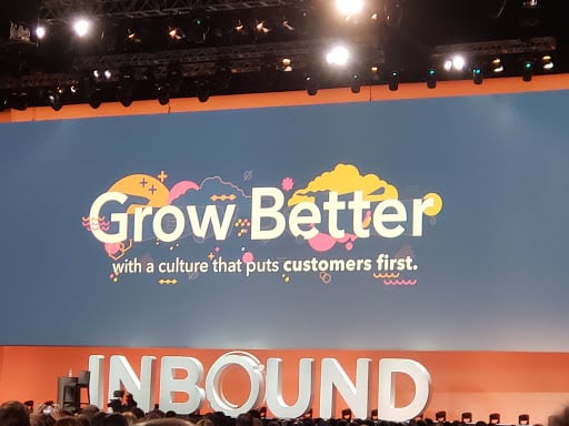 Drive a Better Customer Experience at Your Financial Institution #INBOUND18 (Day 1)